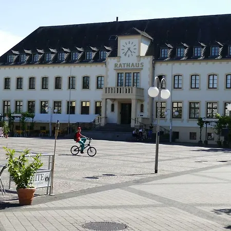 Am Markt 13 *